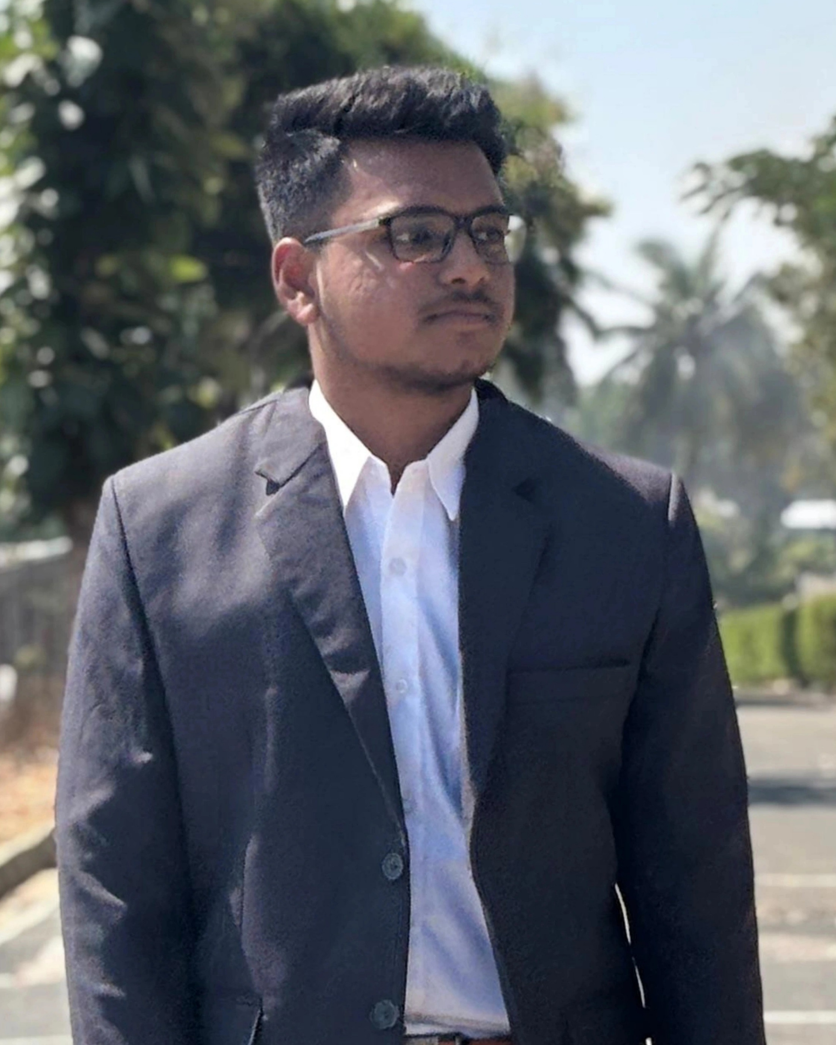 Ashraf Khan, Founder of Pharmafly